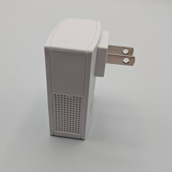 TP-Link AV1000 Powerline Ethernet Adapter Kit - Picture 4 of 8